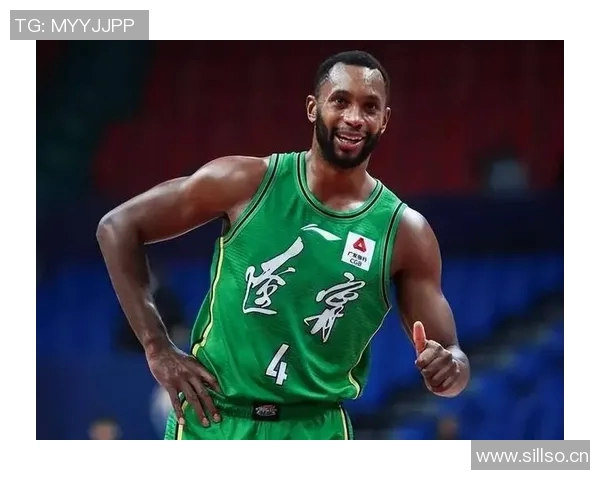 媒体人分析弗格状态对CBA表现的影响与伤病恢复的重要性